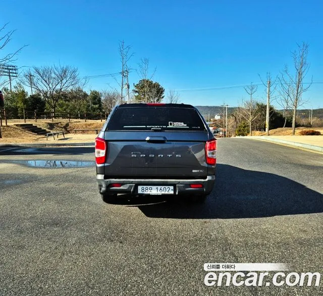 KG_Mobility_Ssangyong Rexton 2018 thumb 4