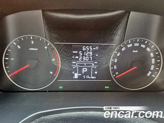 KG_Mobility_Ssangyong Rexton 2018 thumb 8