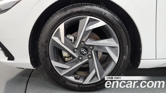 Hyundai Avante 2024 thumb 5
