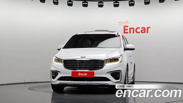 Kia Carnival 2020 thumb 3