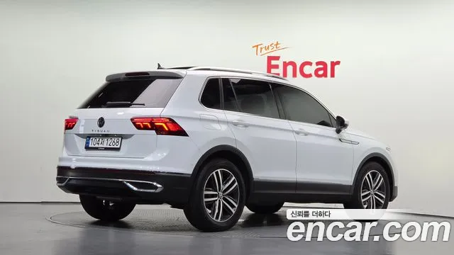 Volkswagen Tiguan 2023 thumb 2