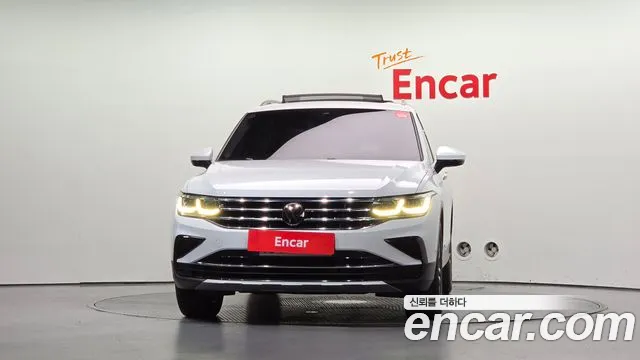 Volkswagen Tiguan 2023 thumb 3