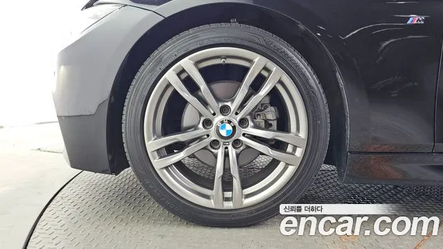 BMW 3-Series 2015 thumb 5