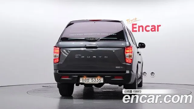 KG_Mobility_Ssangyong Rexton 2019 thumb 4