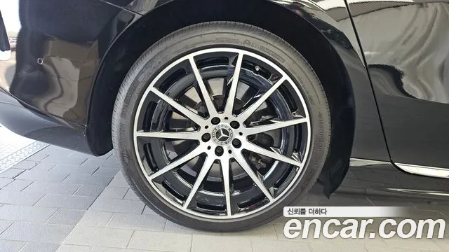 Mercedes-Benz EQS 2023 thumb 5