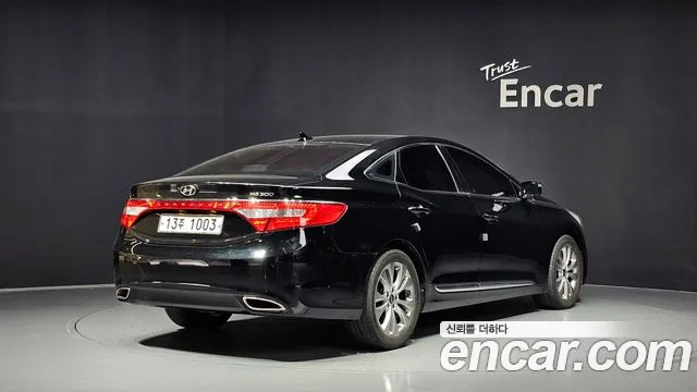 Hyundai Grandeur 2011 thumb 2