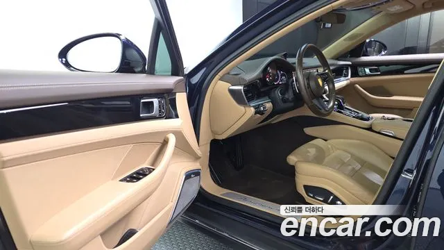 Porsche Panamera 2021 thumb 9