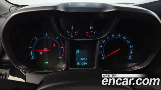 ChevroletGMDaewoo Orlando 2011 thumb 8