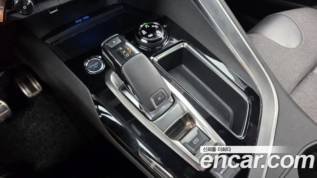 Peugeot 3008 2017 thumb 9