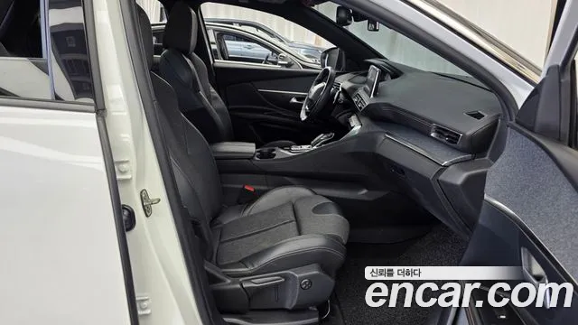 Peugeot 3008 2017 thumb 11