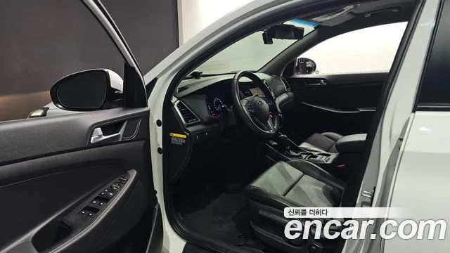 Hyundai Tucson 2017 thumb 10