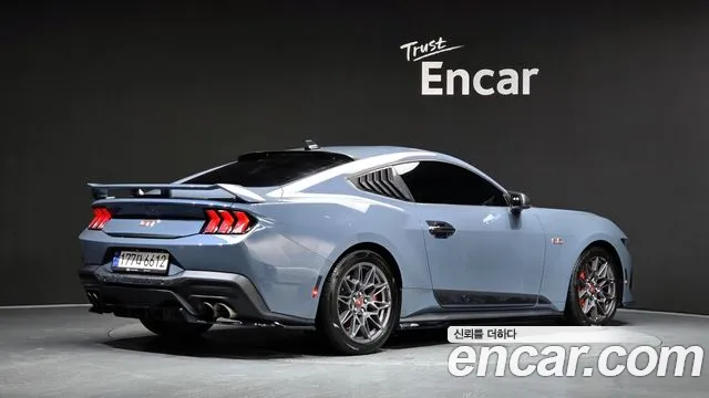 Ford Mustang Mach-E 2024 thumb 2