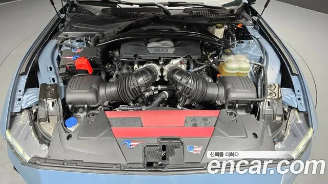 Ford Mustang Mach-E 2024 thumb 6
