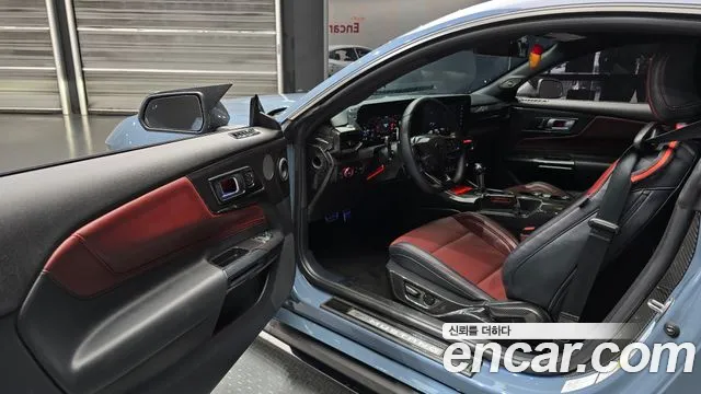 Ford Mustang Mach-E 2024 thumb 10