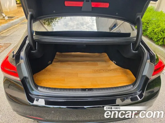 Hyundai Genesis 2015 thumb 7