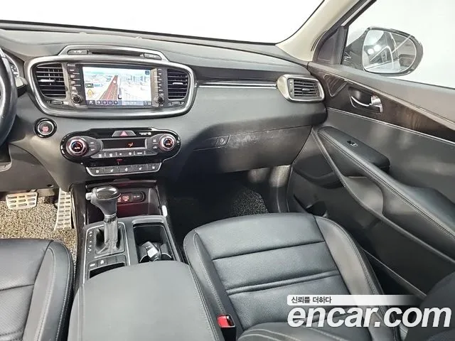 Kia Sorento 2016 thumb 10
