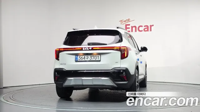 Kia Seltos 2024 thumb 4