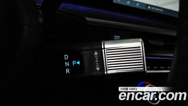 Hyundai Santa Fe 2025 thumb 9