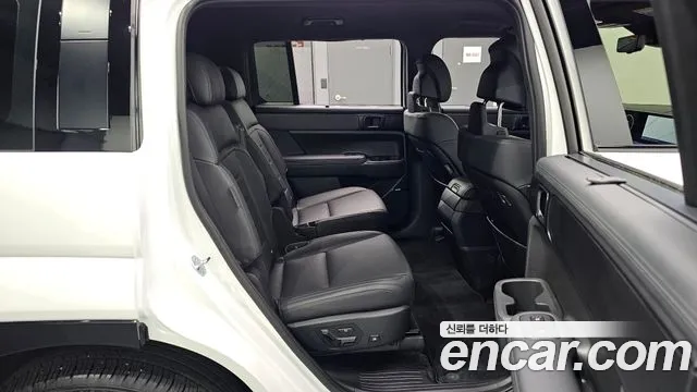 Hyundai Santa Fe 2025 thumb 11