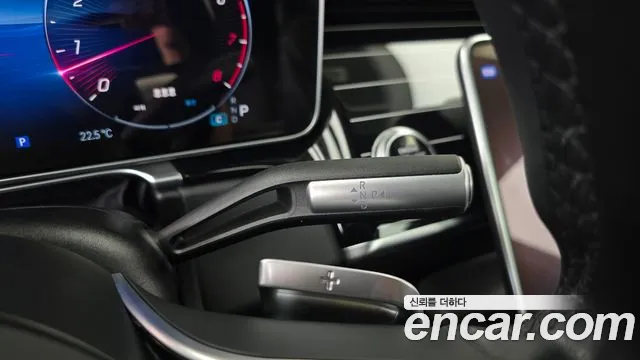 Mercedes-Benz S-Класс 2024 thumb 9