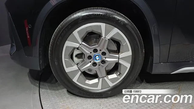 BMW X1 2024 thumb 4