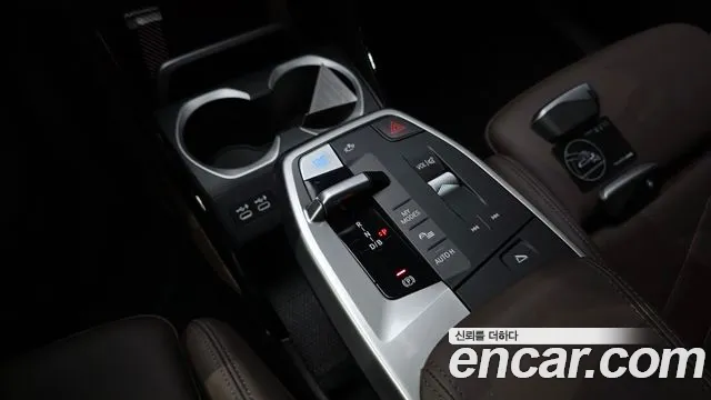 BMW X1 2024 thumb 8