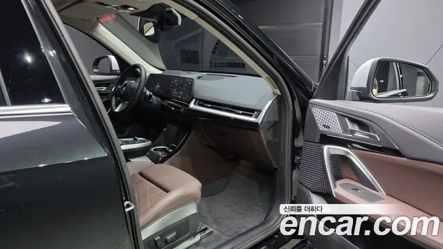BMW X1 2024 thumb 10