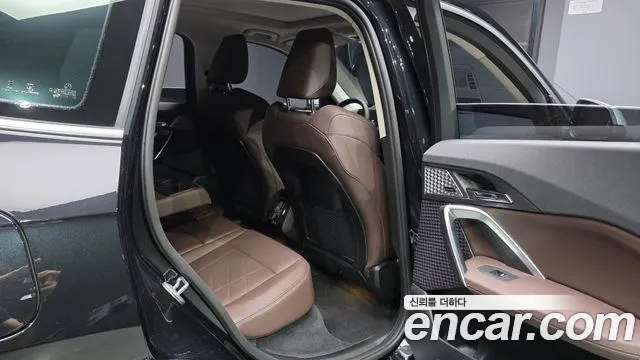 BMW X1 2024 thumb 11