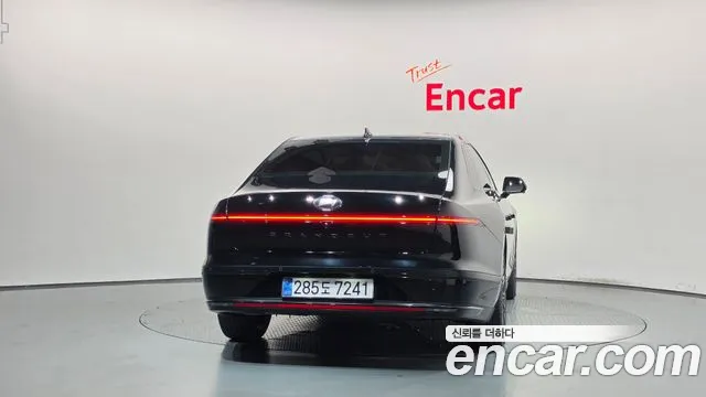 Hyundai Grandeur 2023 thumb 4