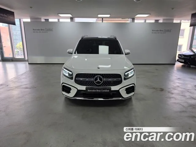 Mercedes-Benz GLB 2025 thumb 3