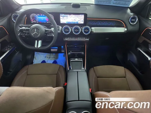 Mercedes-Benz GLB 2025 thumb 7