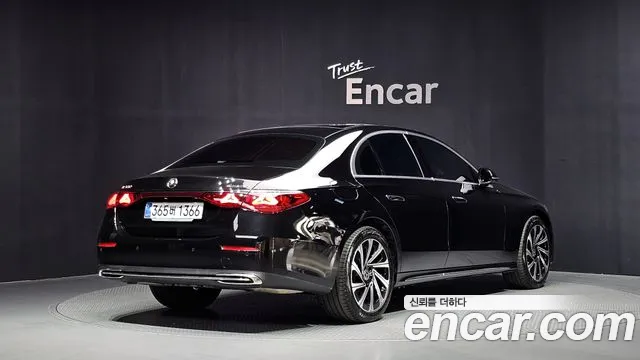 Mercedes-Benz E-Класс 2026 thumb 2
