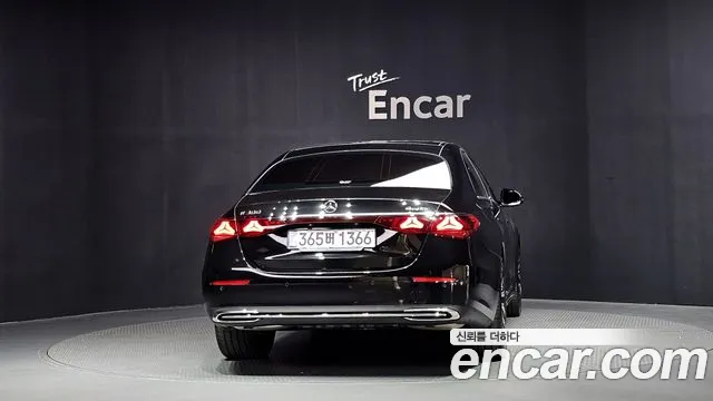 Mercedes-Benz E-Класс 2026 thumb 4