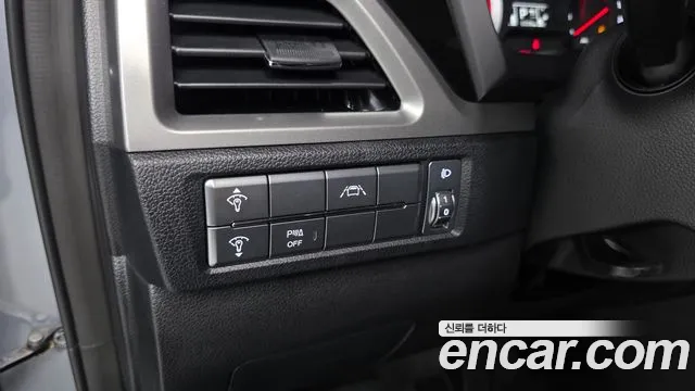 KG_Mobility_Ssangyong KORANDO 2023 thumb 12