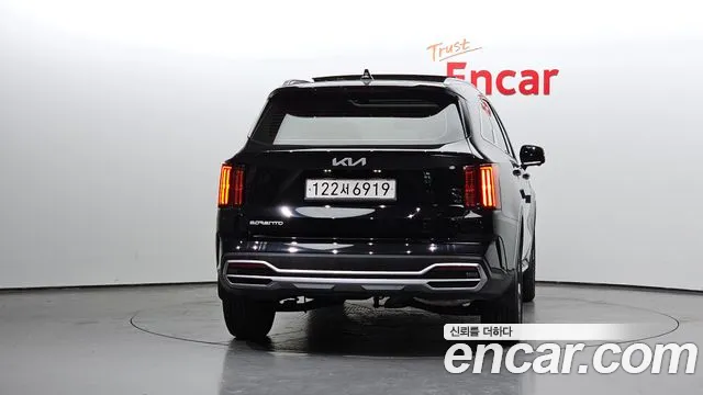 Kia Sorento 2023 thumb 4