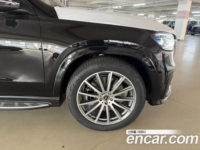 Mercedes-Benz GLS 2026 thumb 5