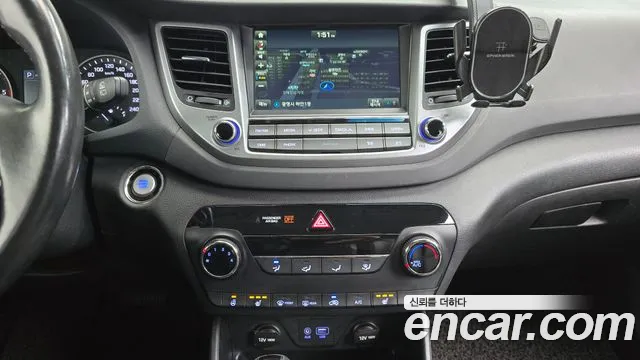 Hyundai Tucson 2018 thumb 12