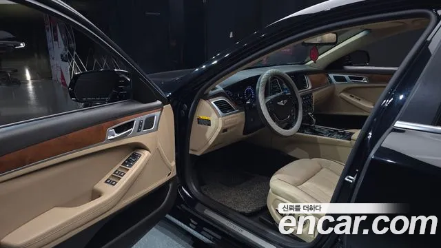 Hyundai Genesis 2016 thumb 10