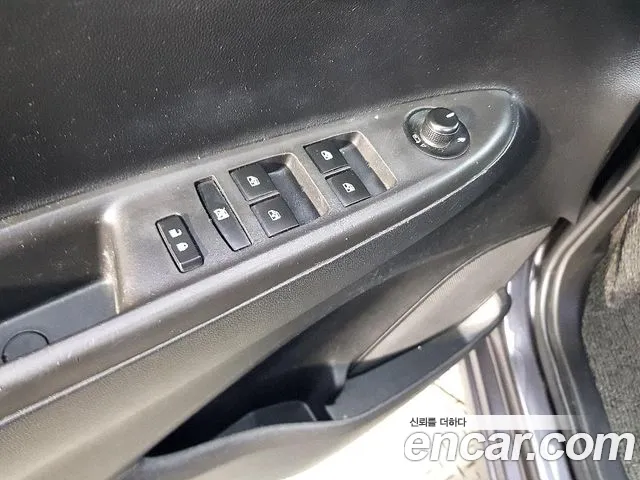 ChevroletGMDaewoo Spark 2015 thumb 10