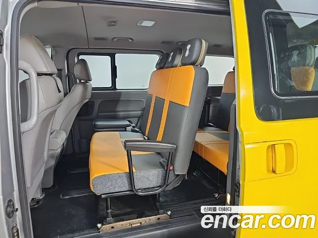 Hyundai Starex 2015 thumb 11