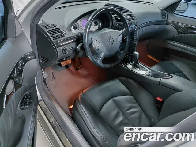 Mercedes-Benz E-Класс 2004 thumb 5