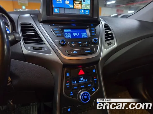 Hyundai Avante 2015 thumb 7