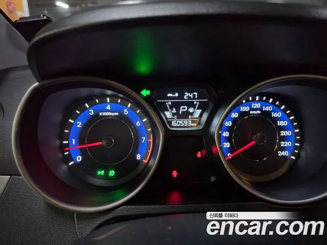 Hyundai Avante 2015 thumb 8