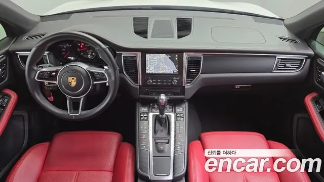 Porsche Macan 2017 thumb 7