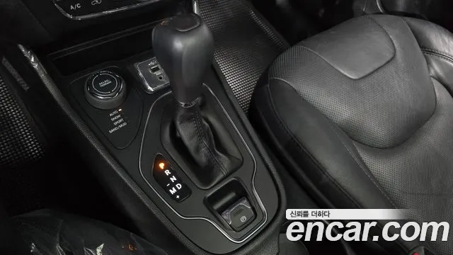 Jeep Cherokee 2019 thumb 9