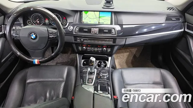 BMW 5-Series 2016 thumb 7