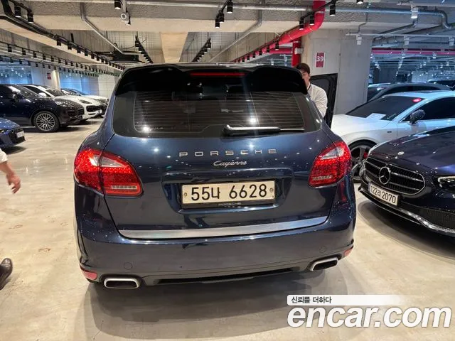 Porsche Cayenne 2014 thumb 2