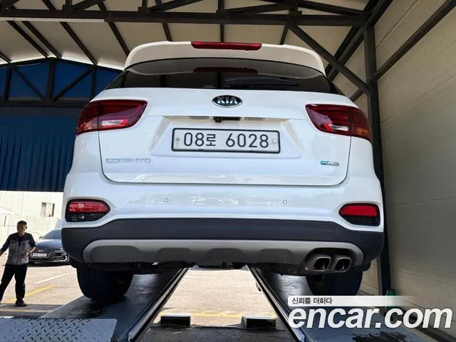 Kia Sorento 2019 thumb 2