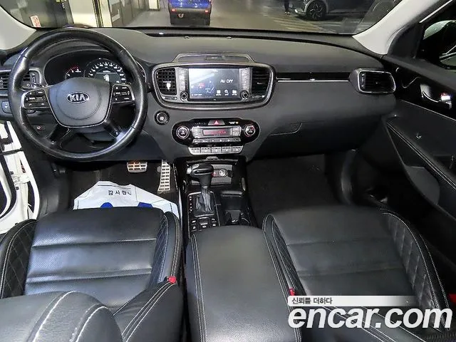Kia Sorento 2019 thumb 10