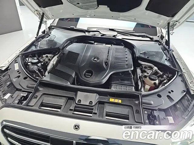 Mercedes-Benz S-Класс 2023 thumb 6
